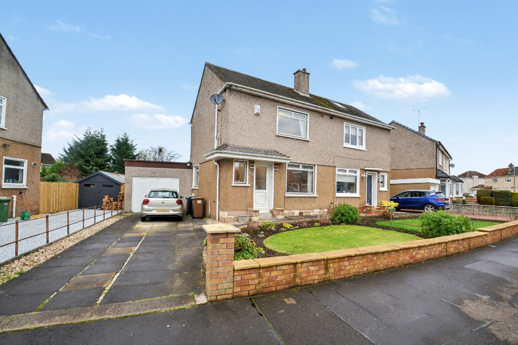 2 Bedroom semi-detached house for sale