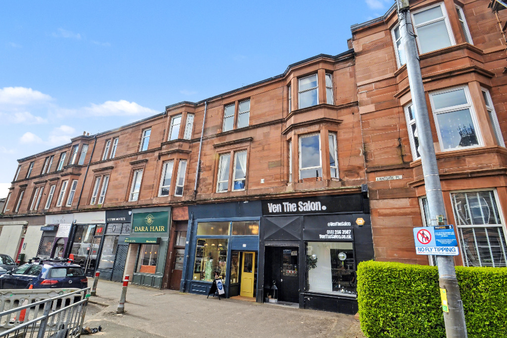 3 Bedroom flat for sale