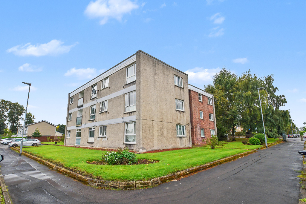 Spacious 1 bedroom flat