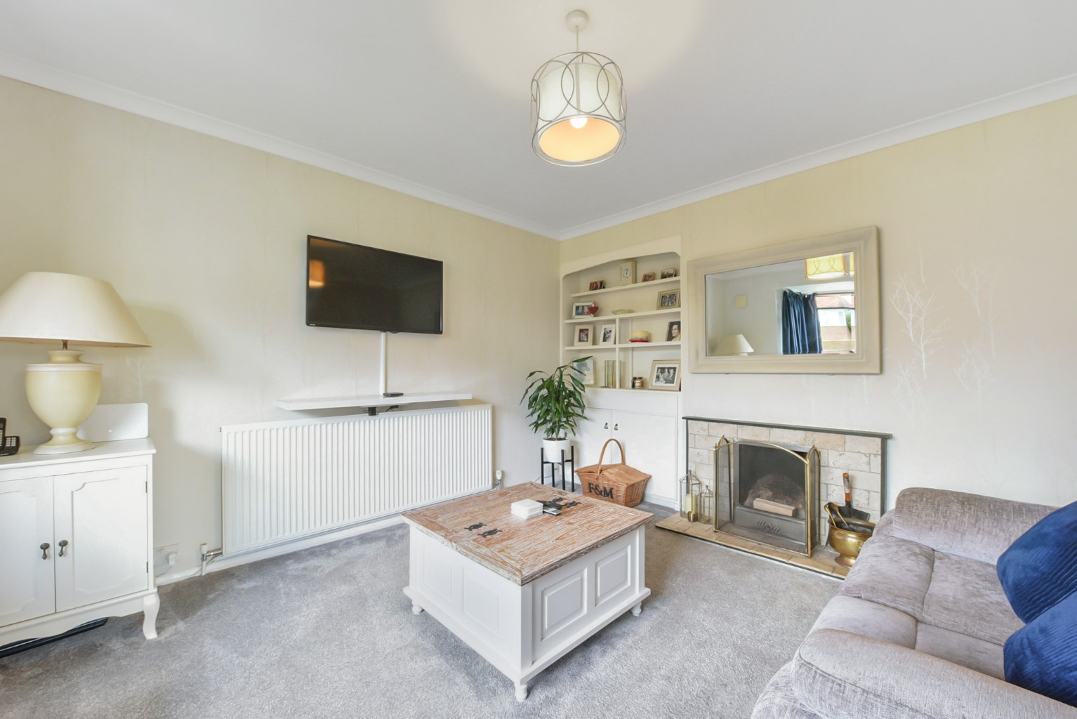 Stunning 3 Bed House in Orpington with Extended Rear & Large Garden property first image