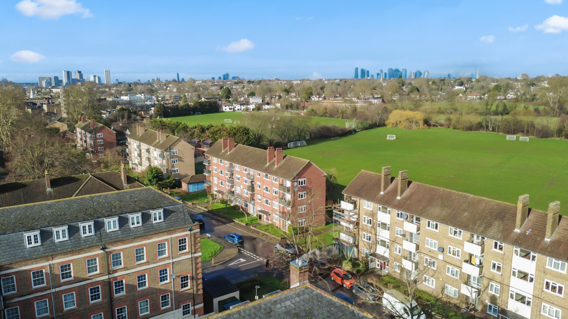 Blank Canvas Two Bedroom Flat, Close to Kidbrooke & Lee Stations property first image