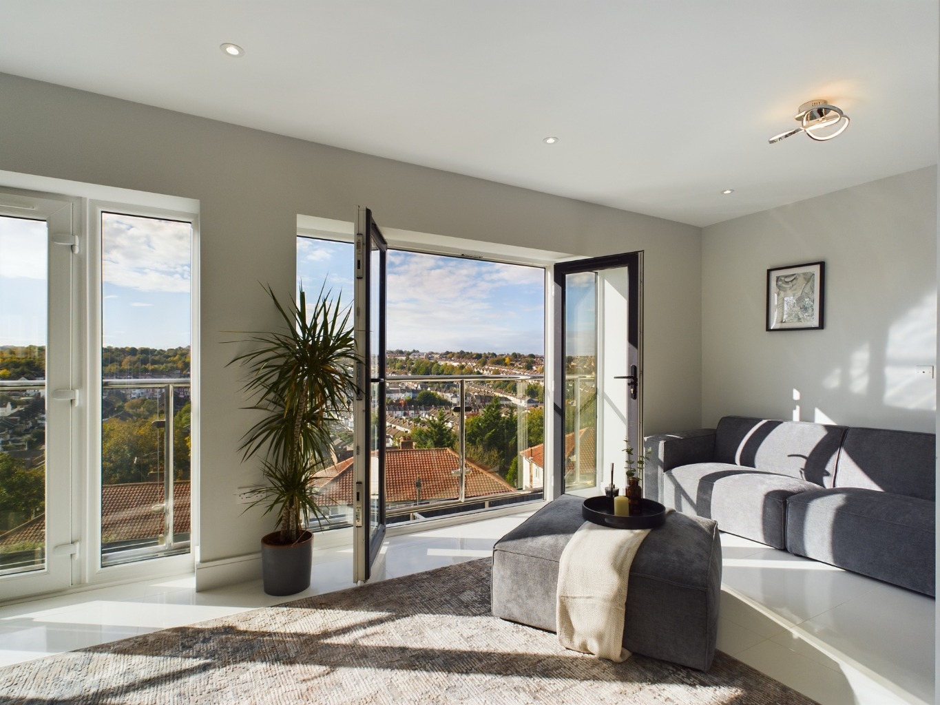The Hmiltons, Chatham New Build House: Gated Development, Roof Terrace, Stunning Views property first image