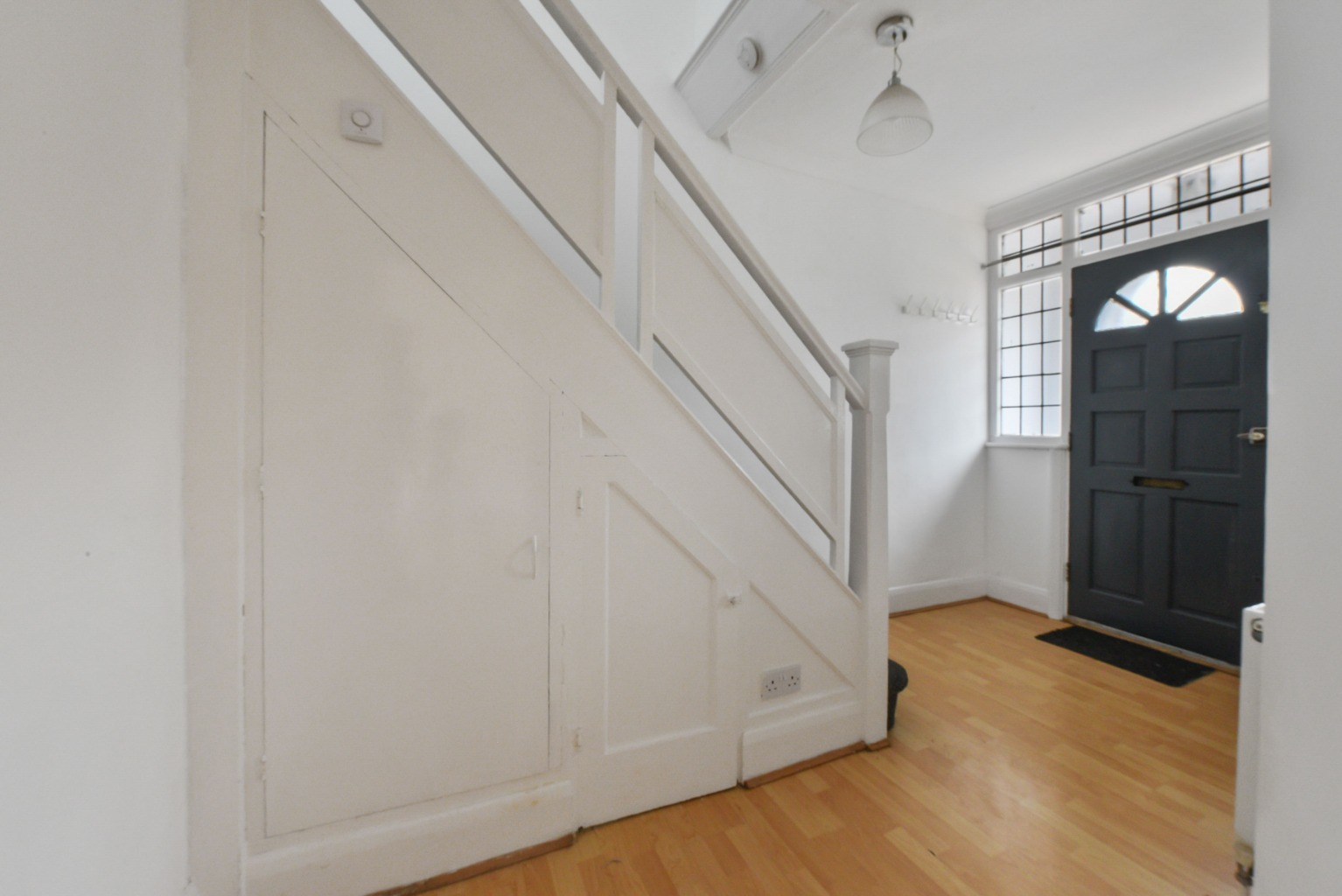 Three Bedroom House to Let, Close to Gravesend Station property first image