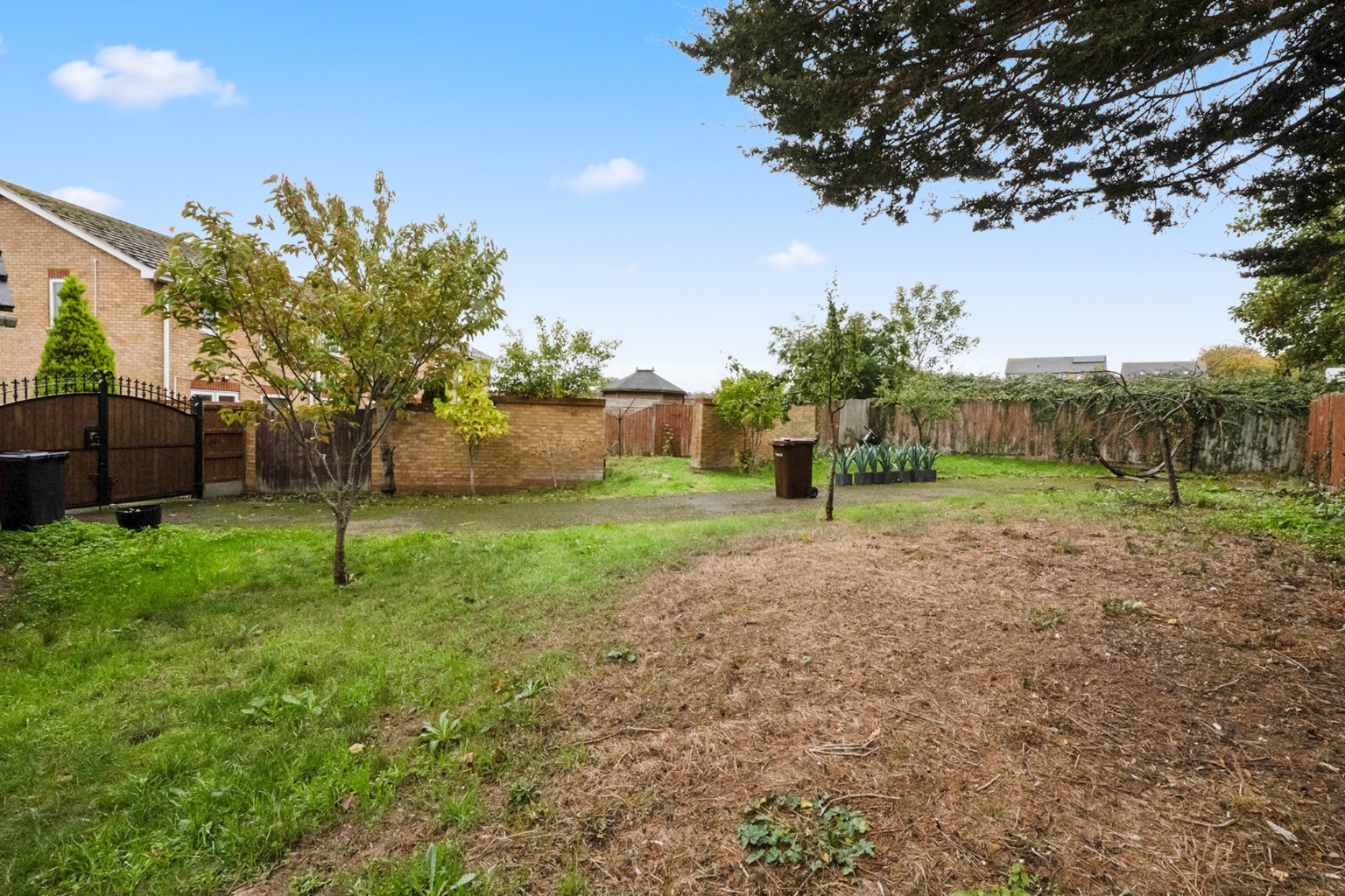 Beane Croft, Gravesend