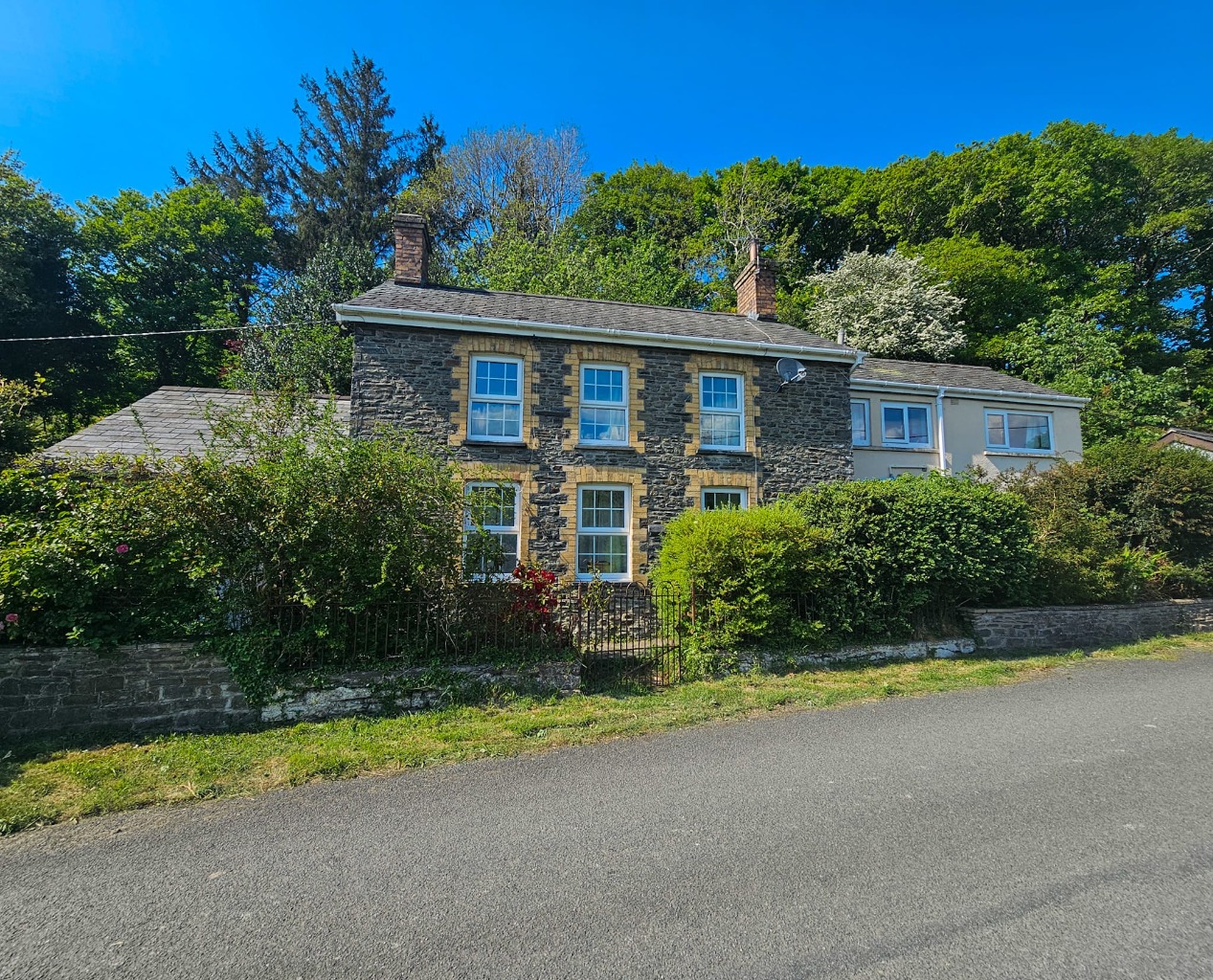 Minrheidol is a delightful detached three-bedroom home full of warmth and character.
