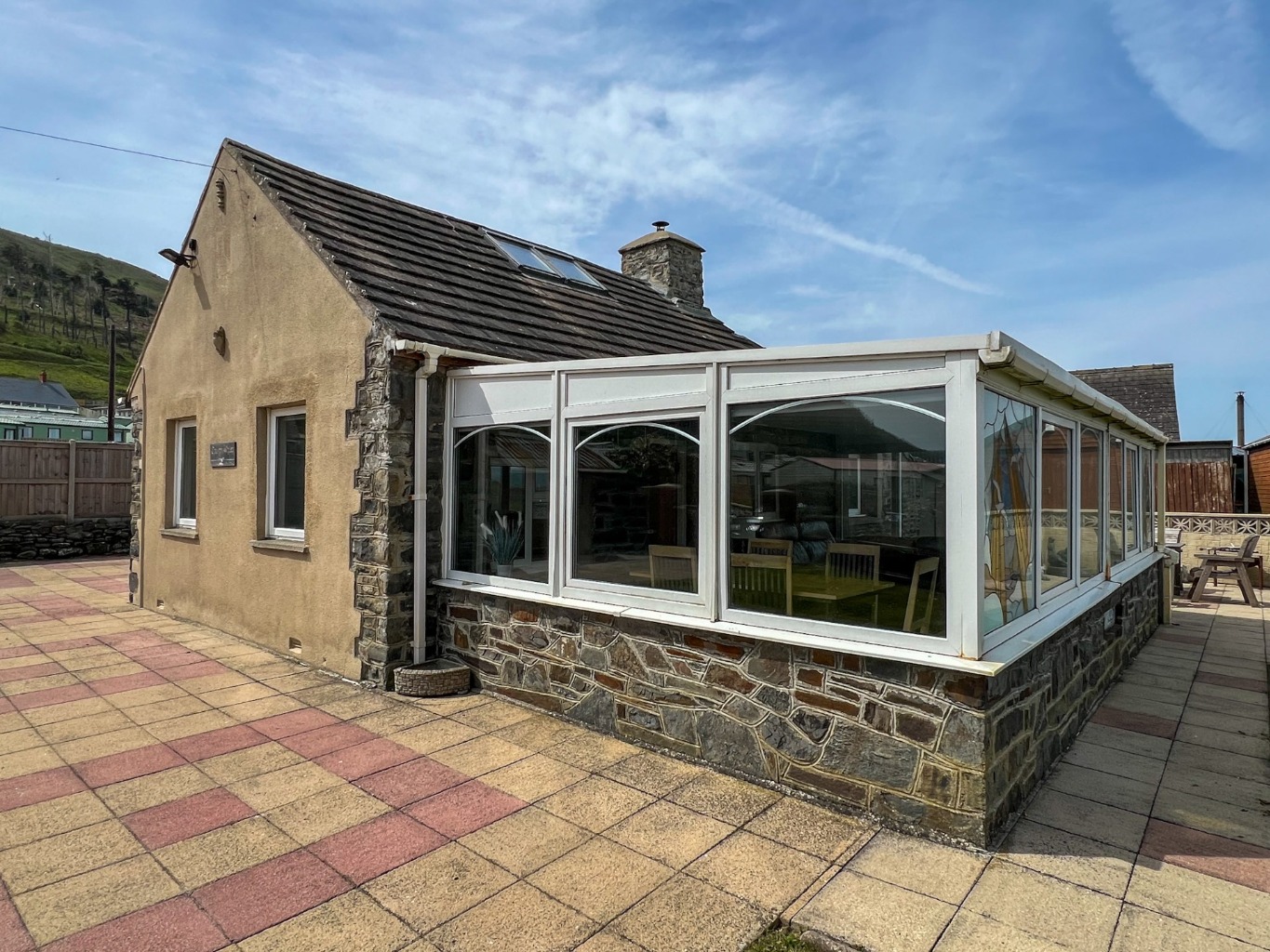 Charming Coastal property with Sea Views in Clarach Bay