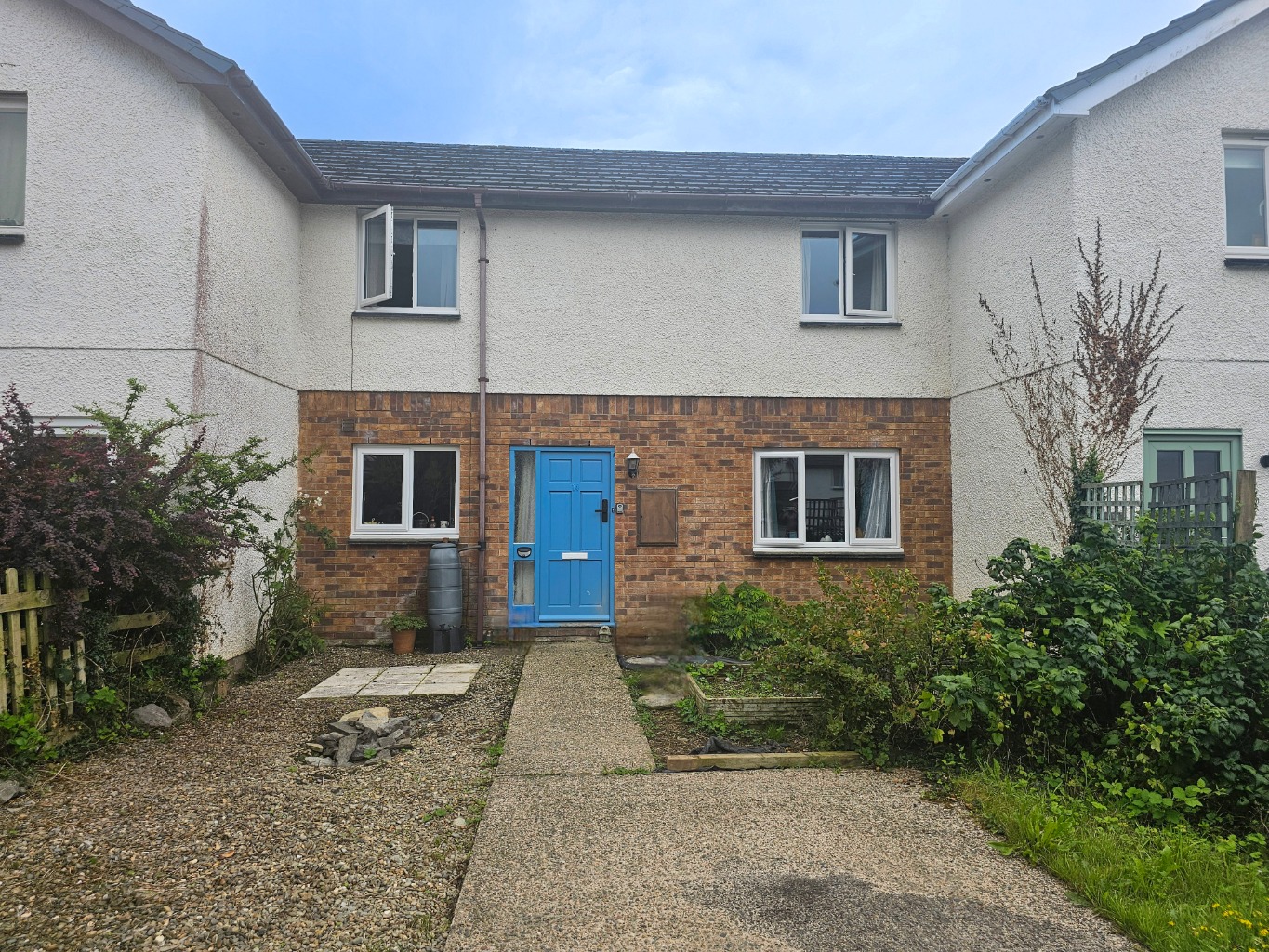 Well-Presented Two Bedroom Home in Penrhyncoch with Private Garden & Parking