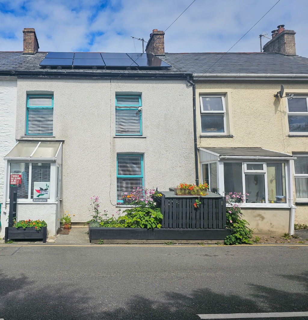 Character-Filled Mid Terraced Home In A Sought-After Coastal Location, Glanwern, Borth