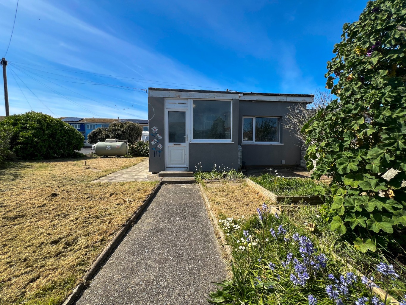 Semi Detached 2-Bedroom Bungalow Just Minutes from Borth Seafront