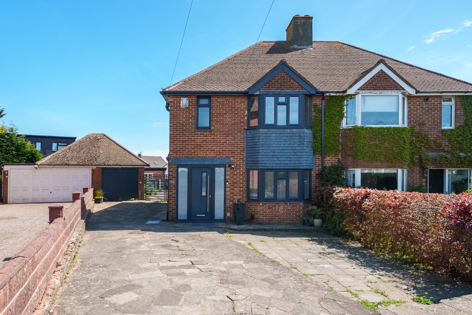 Well Presented Three Bed Semi-Detached Home in Woodingdean, Brighton