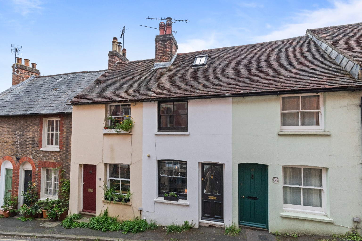 Two bedroom Cottage with Patio Garden and Views in Lewes Town Centre Two bedroom Cottage with Patio Garden and Views in Lewes Town Centre
