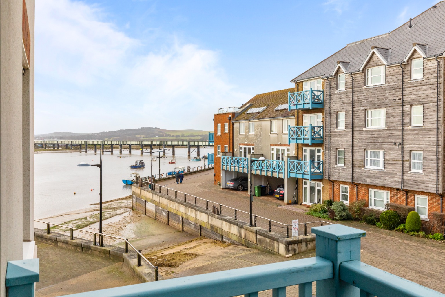 1 Bedroom Apartment with River Views - Ropetackle, Shoreham-By-Sea
