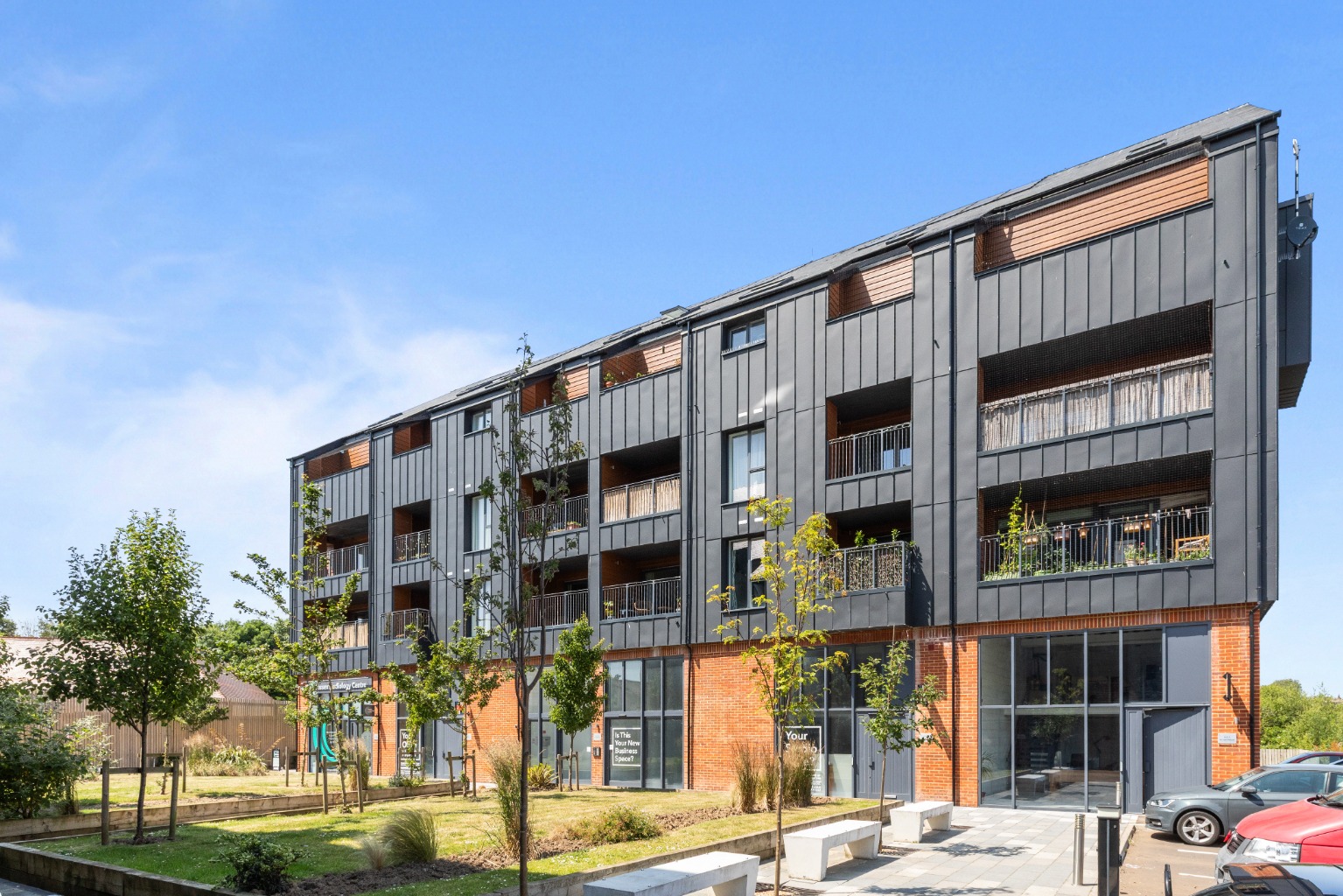 Modern Two-Bedroom Third Floor Apartment in Central Lewes