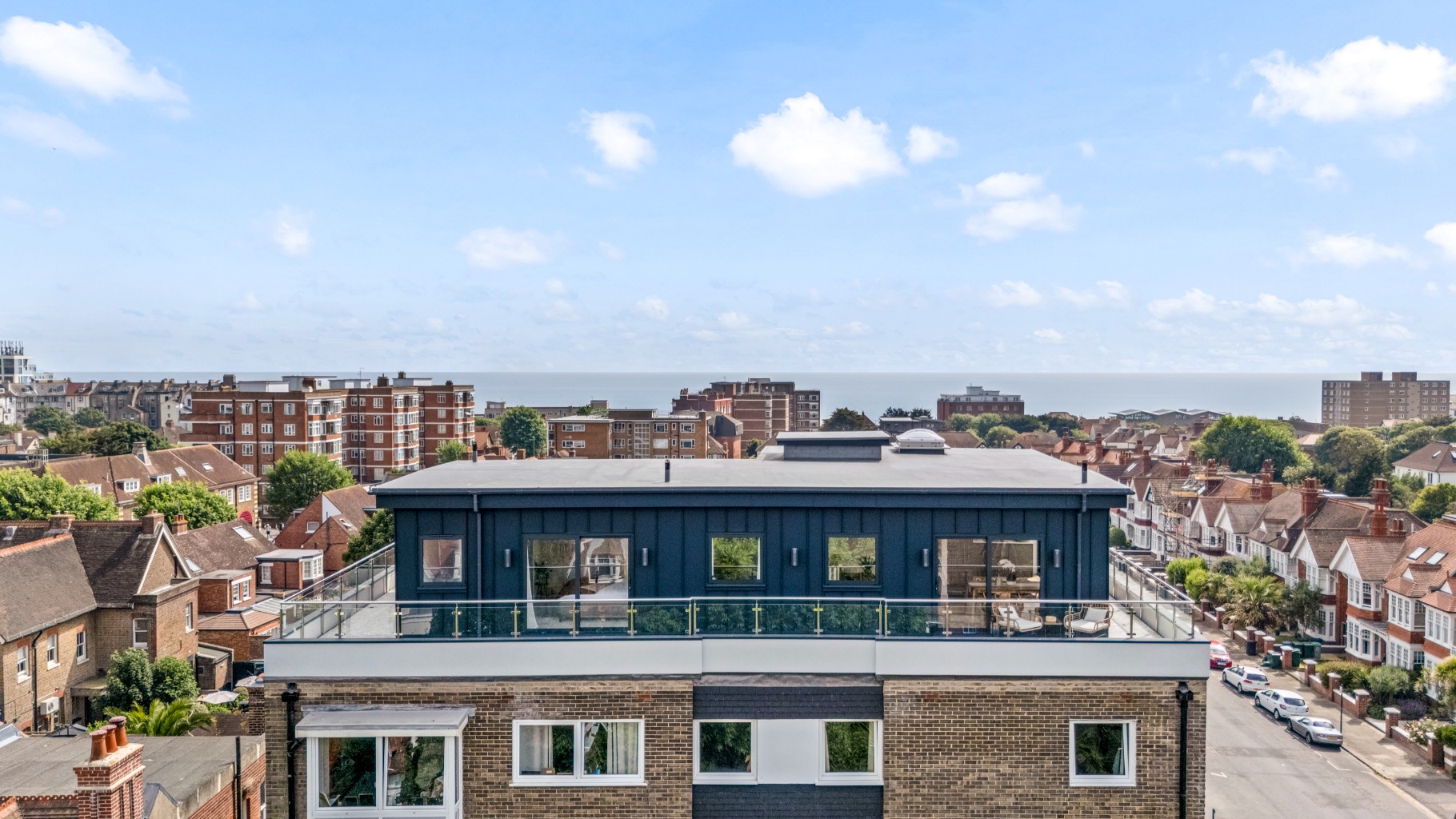 The Whole Top Floor With  Private Lift Acess Penthouse Apartment In Hove