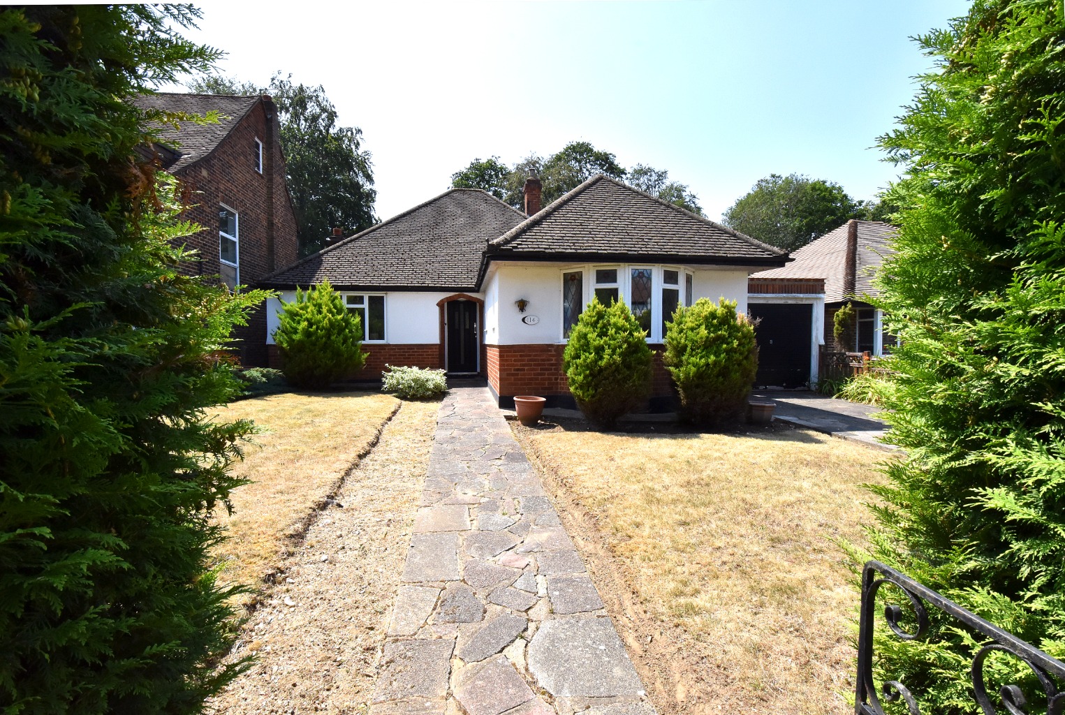 ****CHAIN FREE**** A  spacious detached bungalow in one of the most desirable roads in Orpington
