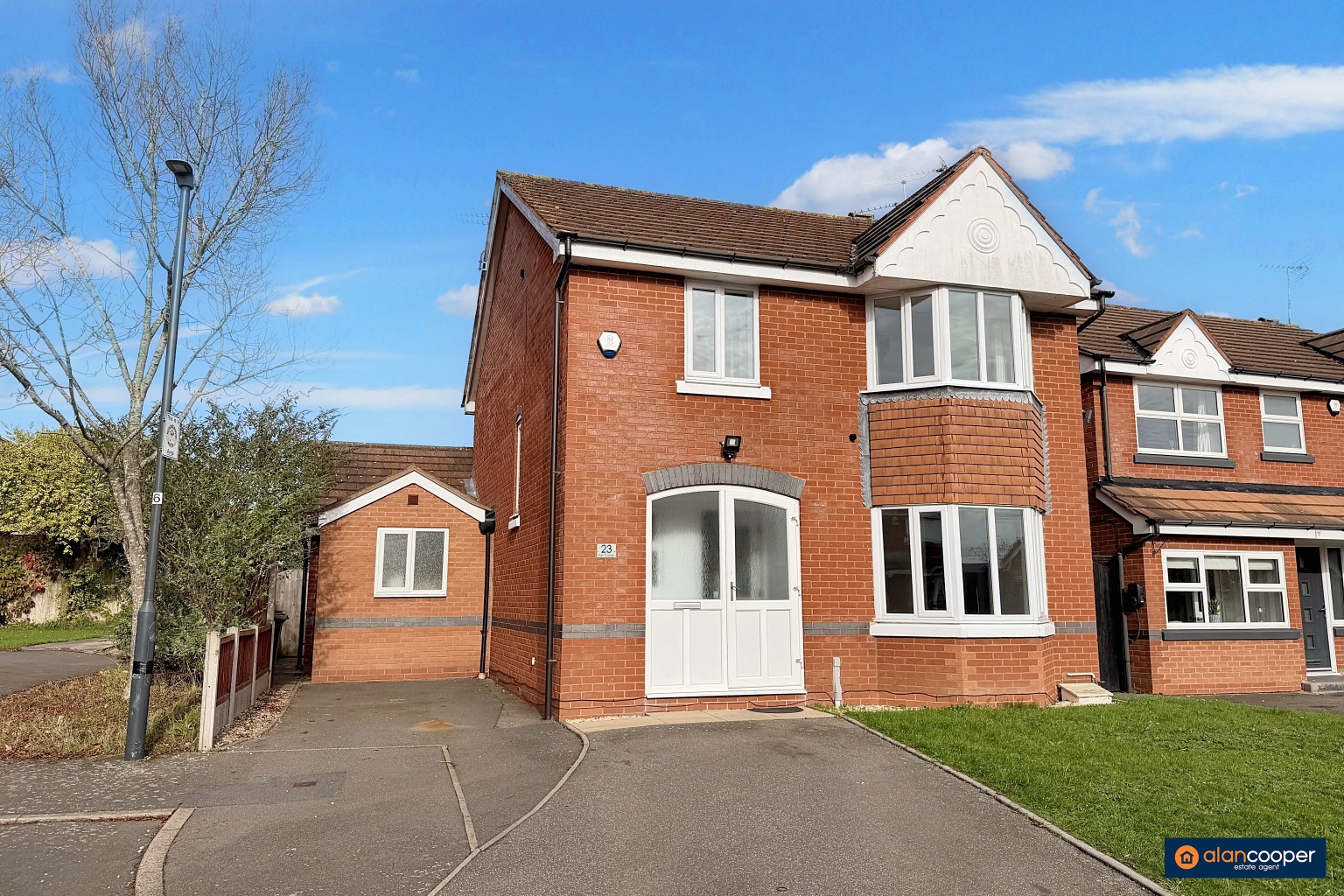Kiln Close, Manor Park, Nuneaton, CV10 7RZ