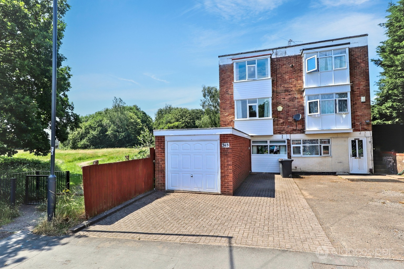Bucks Hill, Stockingford, Nuneaton, CV10 9NA