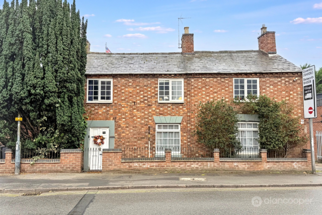 School Road, Bulkington, CV12 9JD