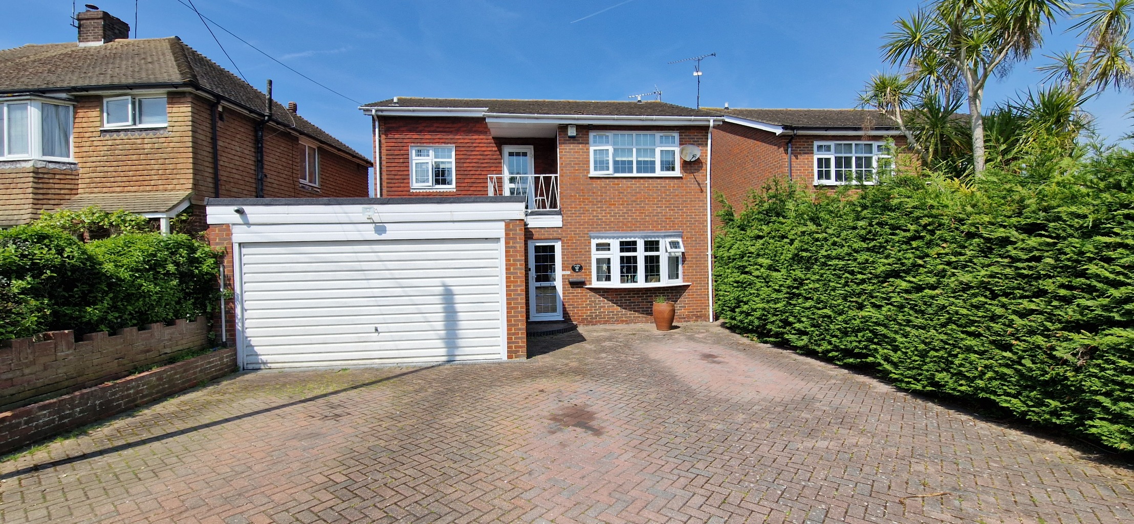 DETACHED FAMILY HOME