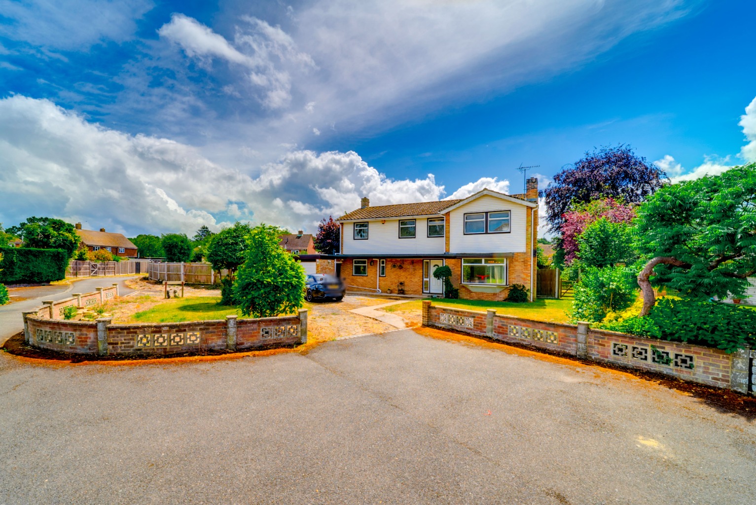 4-Bed Detached Home in Sought-After Racefield Close, Gravesend