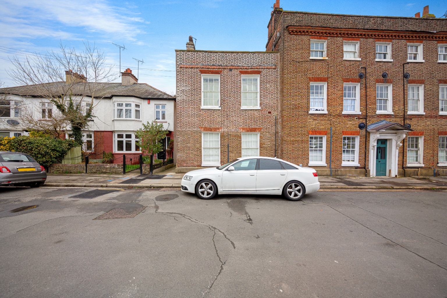 Guide Price £170,000 - £200,000