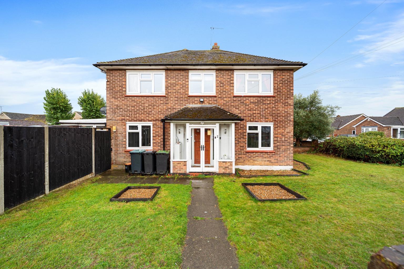 Guide Price £375,000 - £425,000