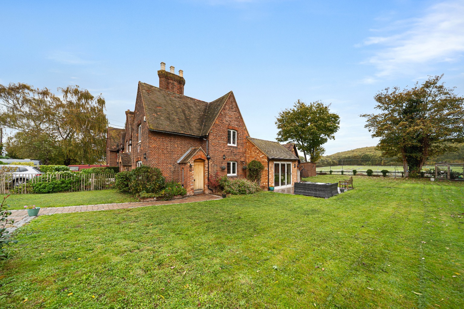 Guide Price £450,000 - £500,000