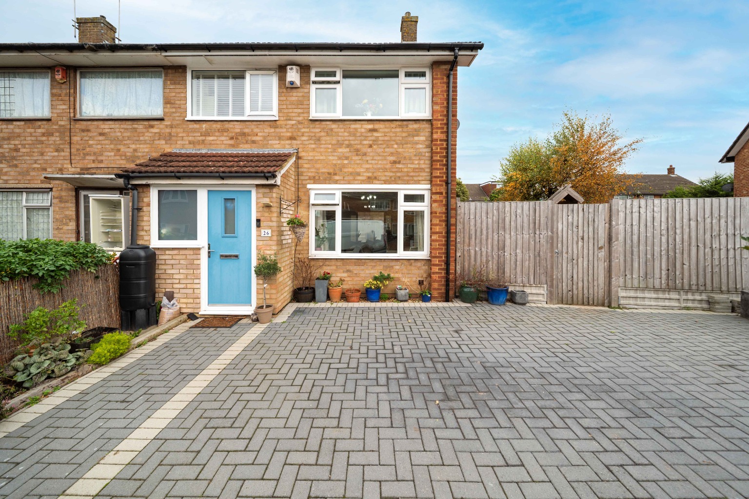 Guide Price £350,000 - £400,000