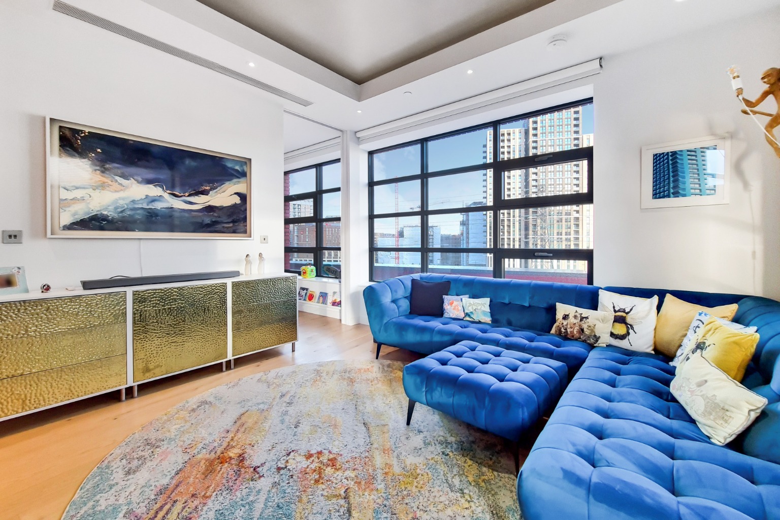 Guide Price £675,000 - £725,000 Guide Price £675,000 - £725,000