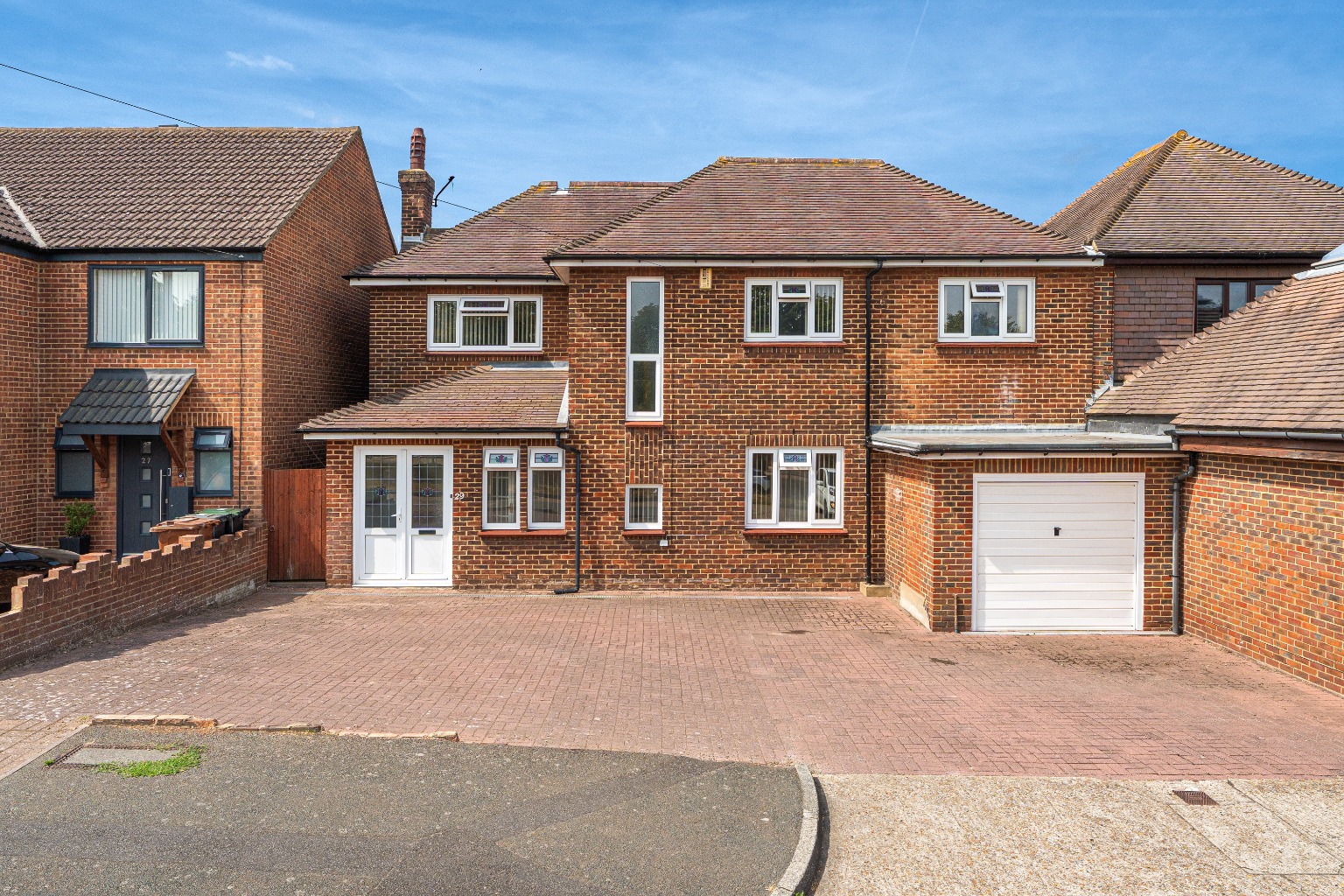 Guide Price  £600,000 -  £650,000