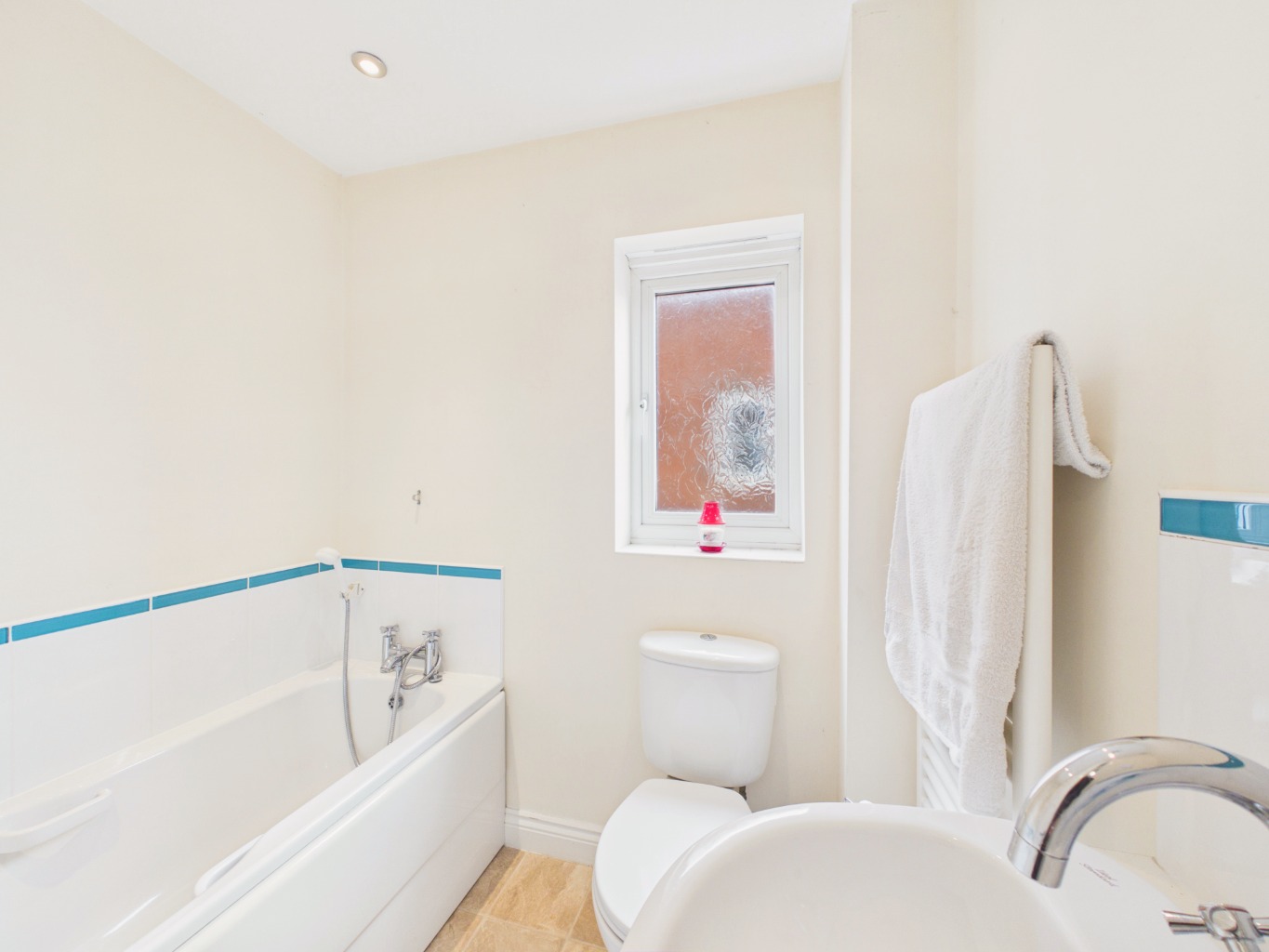 Meadow Rise, Kingswood,  HU7 3AG