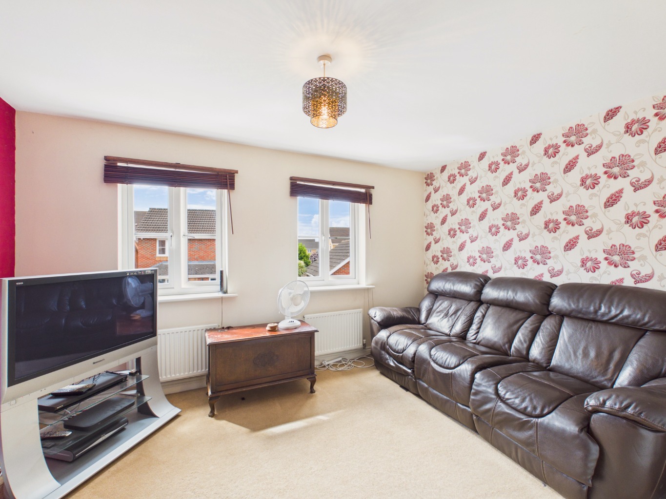 Meadow Rise, Kingswood,  HU7 3AG