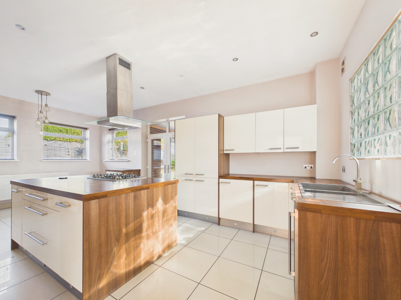 Park Avenue, Withernsea, East Riding of Yorkshire, HU19 2JX