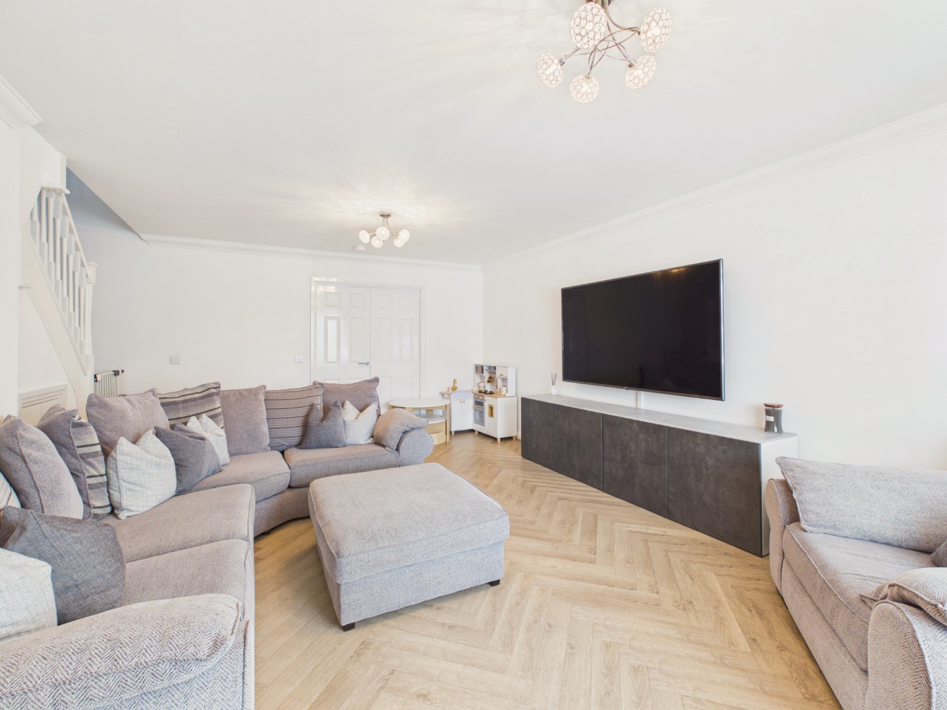 Grosvenor Road, Kingswood, Hull,  HU7 3FF