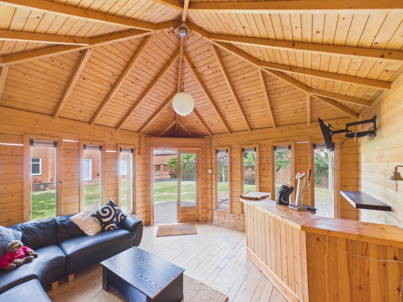 Greenacre Park, Roos, Hull, East Riding Of Yorkshire, HU12 0GA