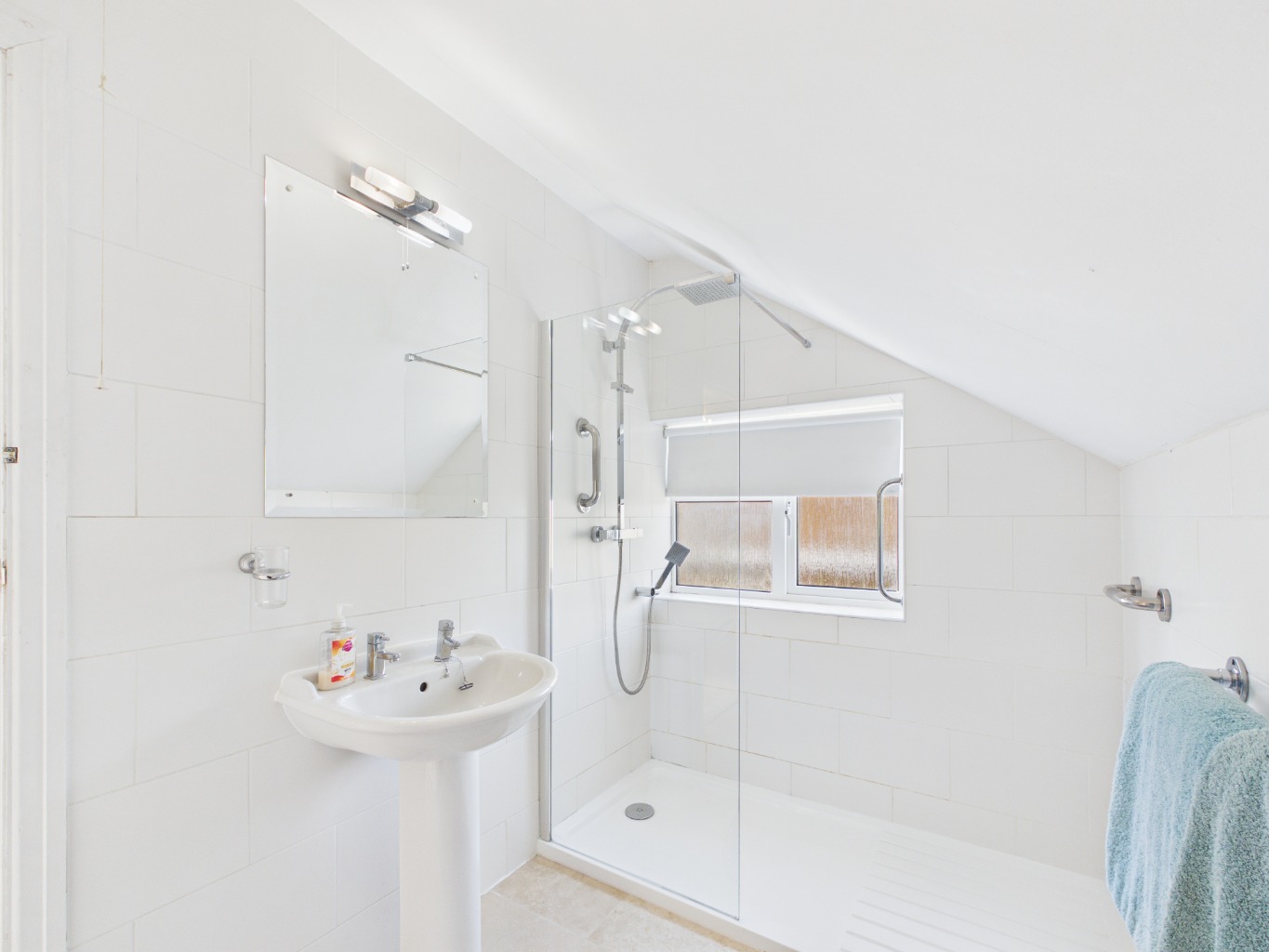 Hall Close, Nafferton, Driffield, YO25 4JN