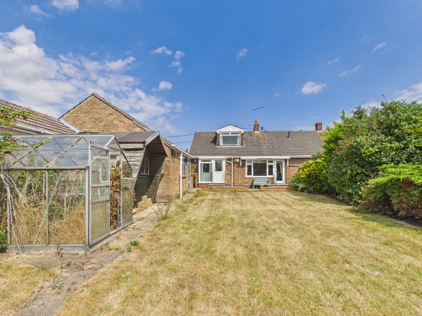 Main Road, Thorngumbald, Hull, HU12 9LS