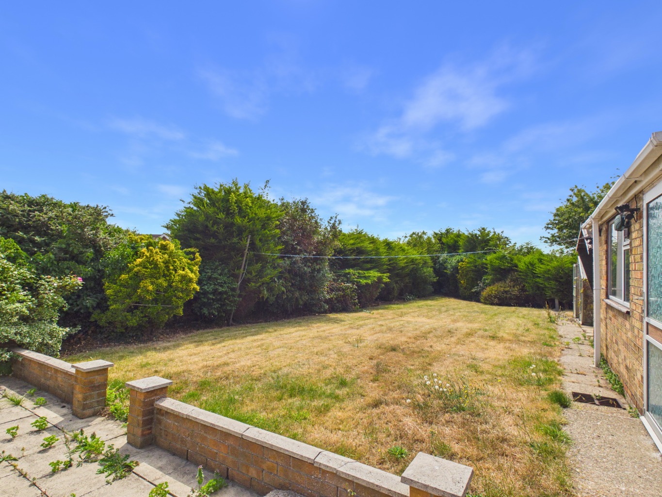 Main Road, Thorngumbald, Hull, HU12 9LS