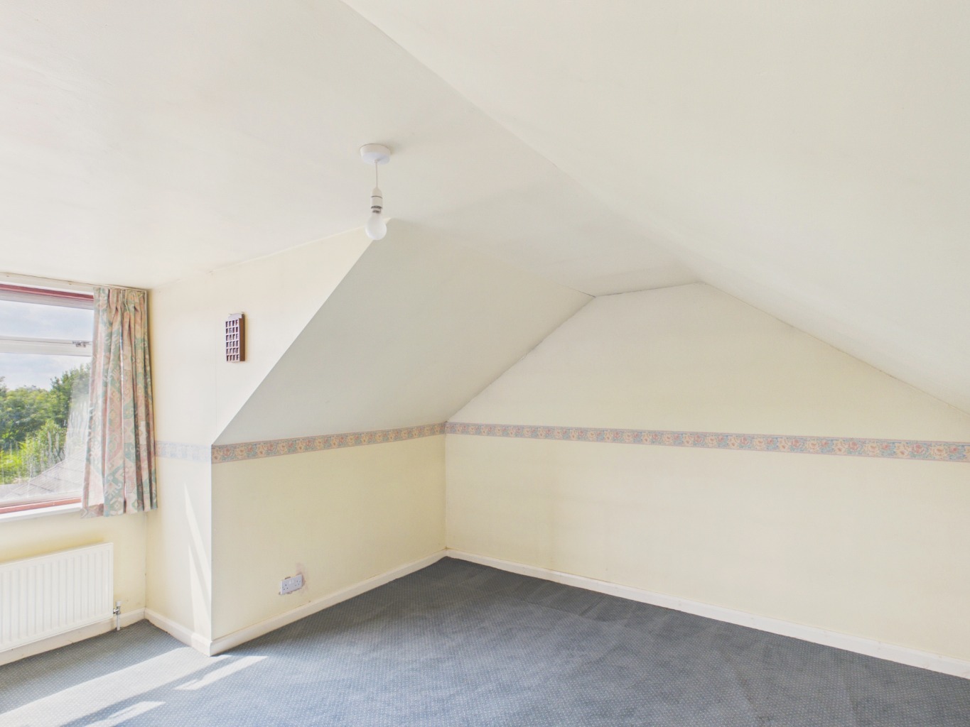 Main Road, Thorngumbald, Hull, HU12 9LS