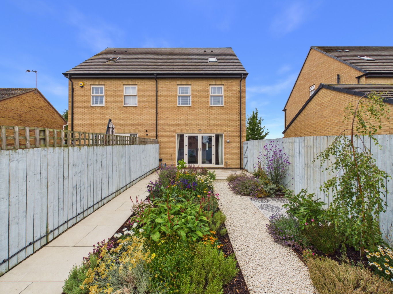 Larkin Lane, Kingswood, Hull, East Riding of Yorkshire, HU7 3NA