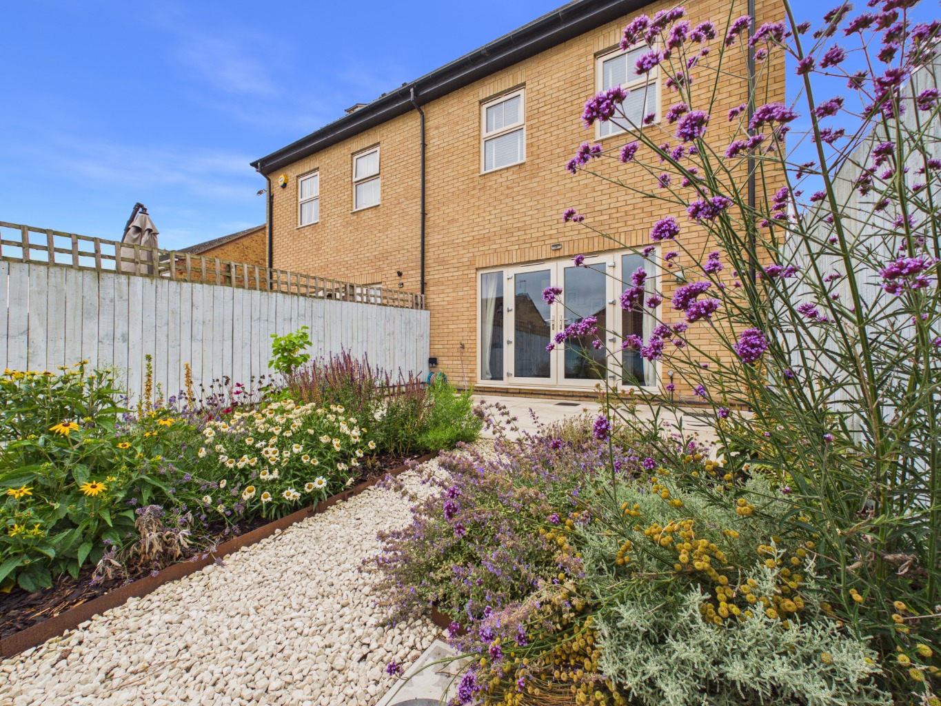 Larkin Lane, Kingswood, Hull, East Riding of Yorkshire, HU7 3NA
