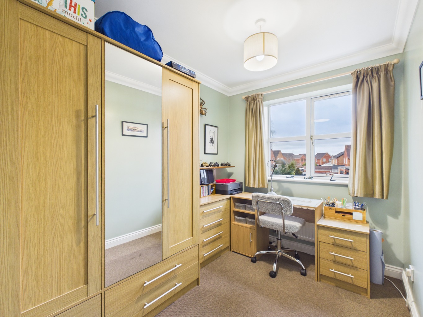 Parcevall Drive, Hull, HU7 3EU