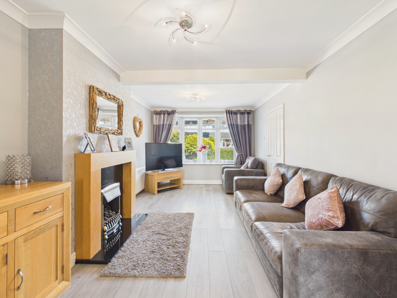 Glebe Road, Wawne, Hull, HU7 5XR
