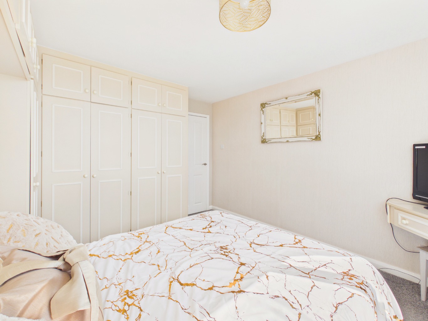 Glebe Road, Wawne, Hull, HU7 5XR