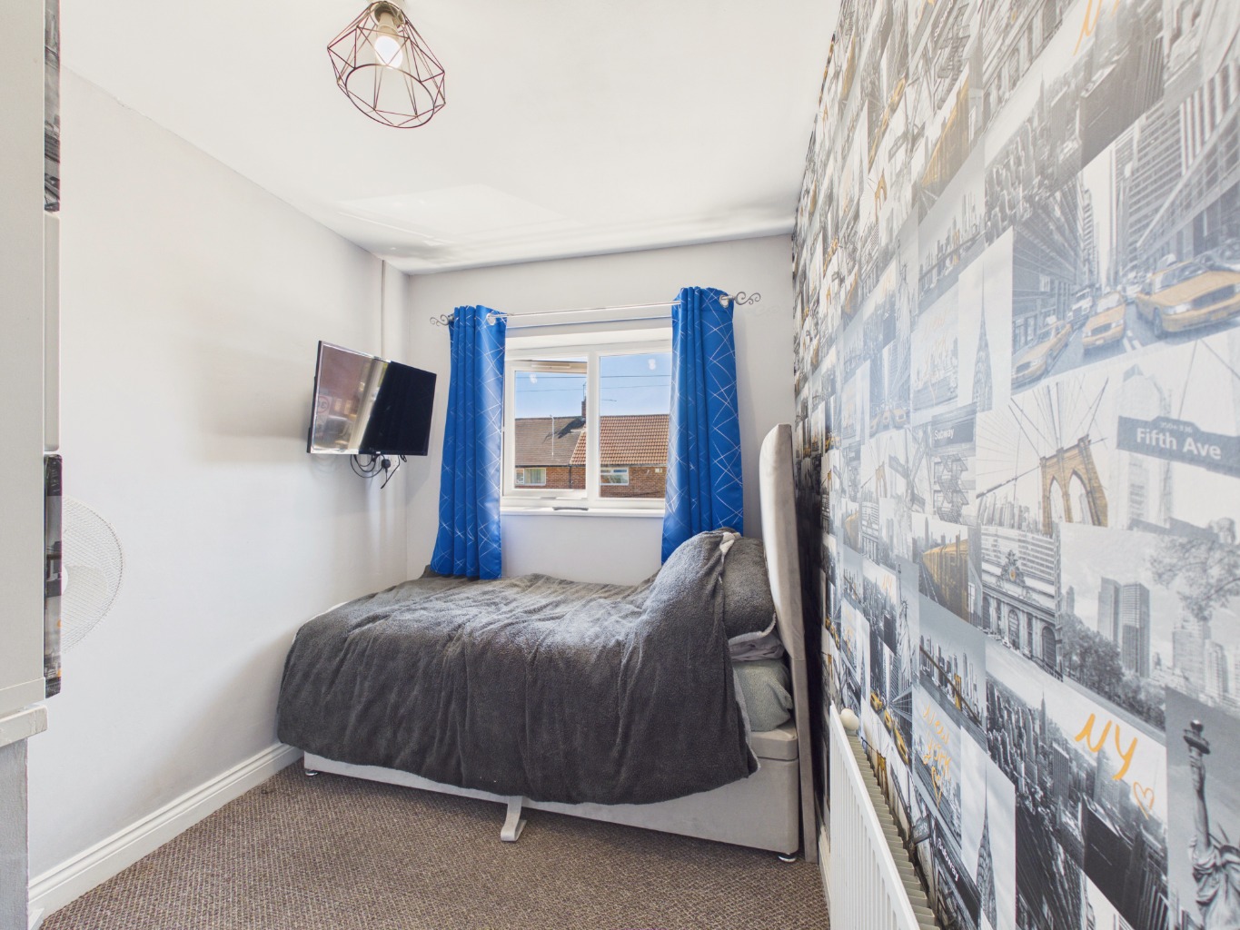 Sibelius Road, Hull, HU4 7NS
