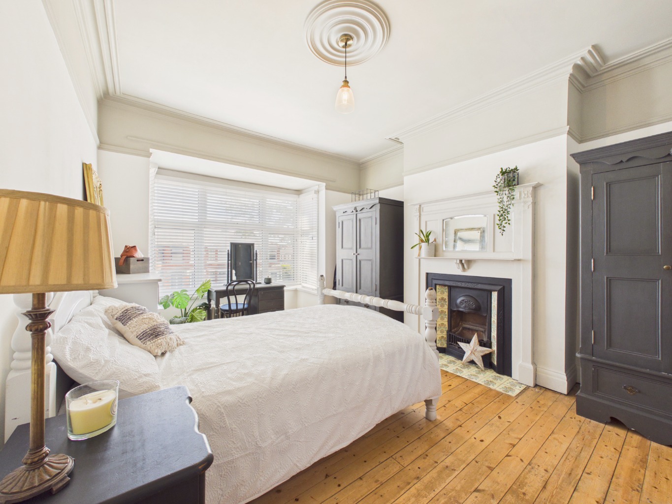 Beverley Road, Hessle,  HU13 9AE
