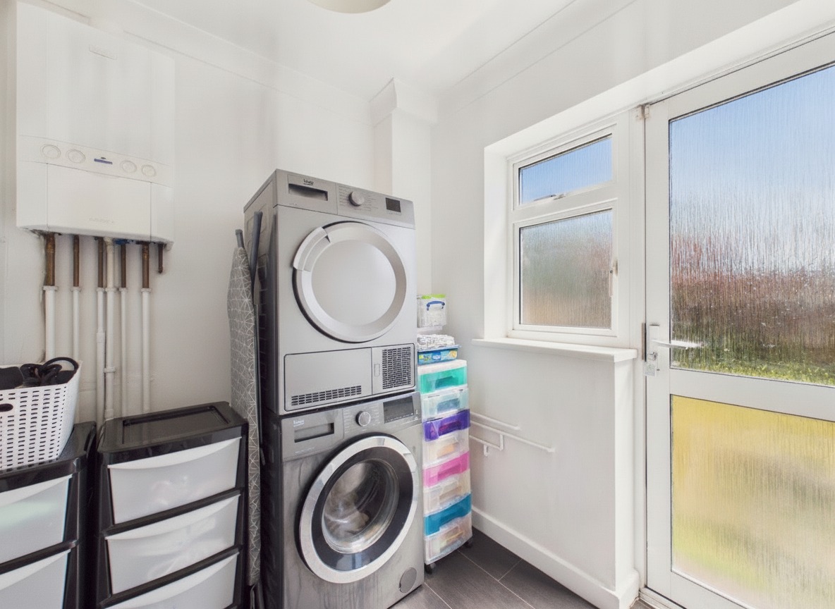 Southwood Road, Cottingham, East Riding Of Yorkshire, HU16 5AJ
