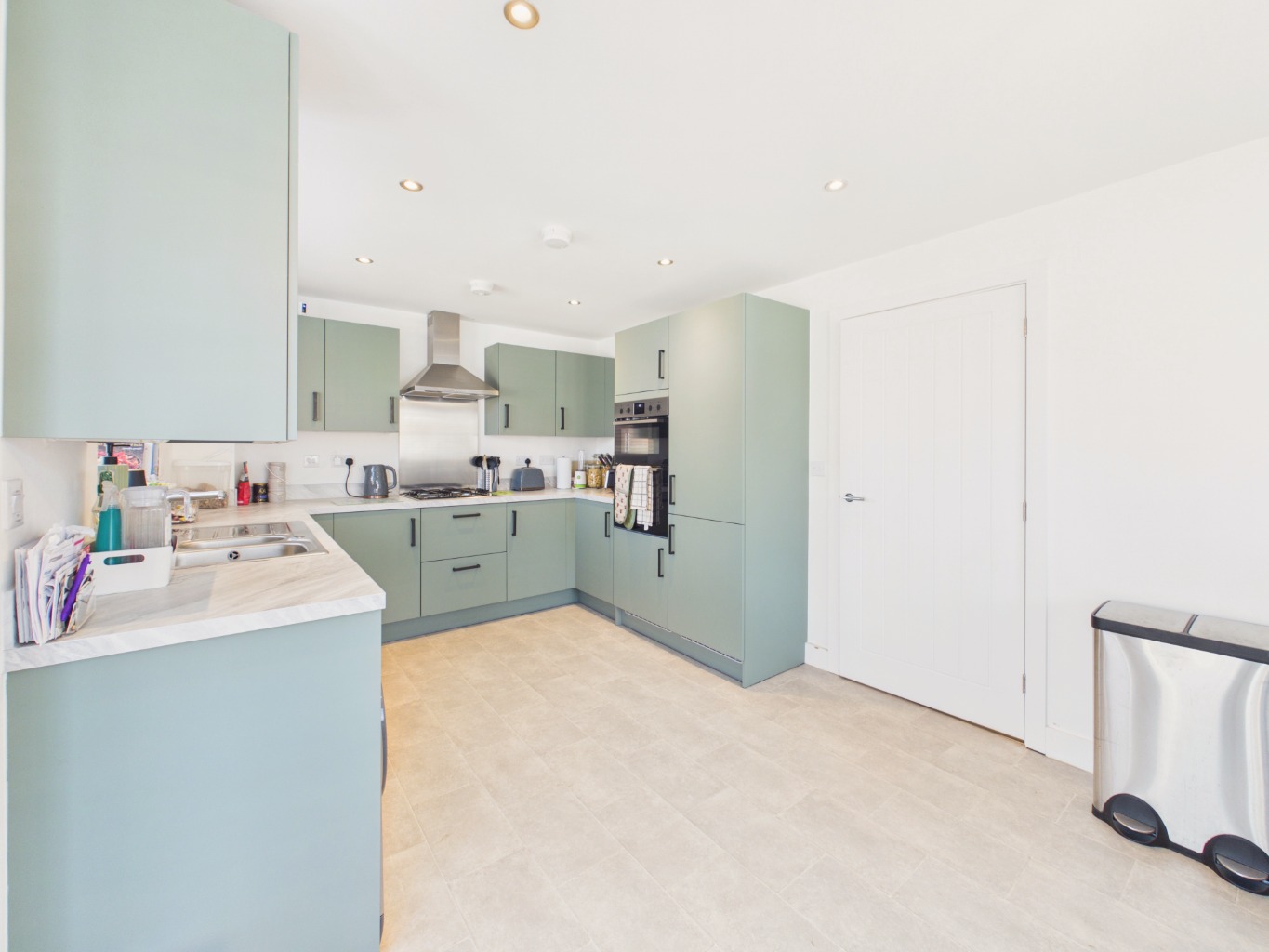 28, Nightingale Drive, Kirk Ella,  HU10 7GY