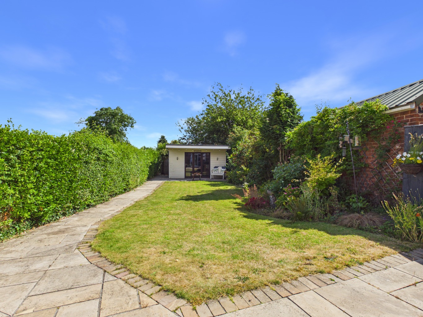 Boothferry Road, Hessle, HU13 0NG