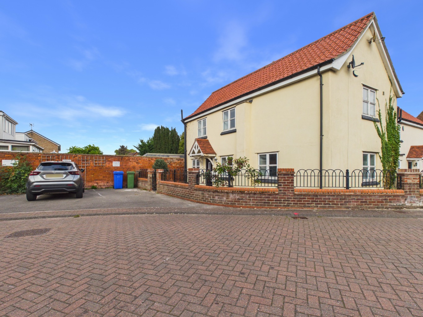 All Saints Mews, Preston, HU12 8RX